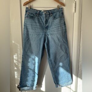 Universal Thread Light Blue Denim Jeans